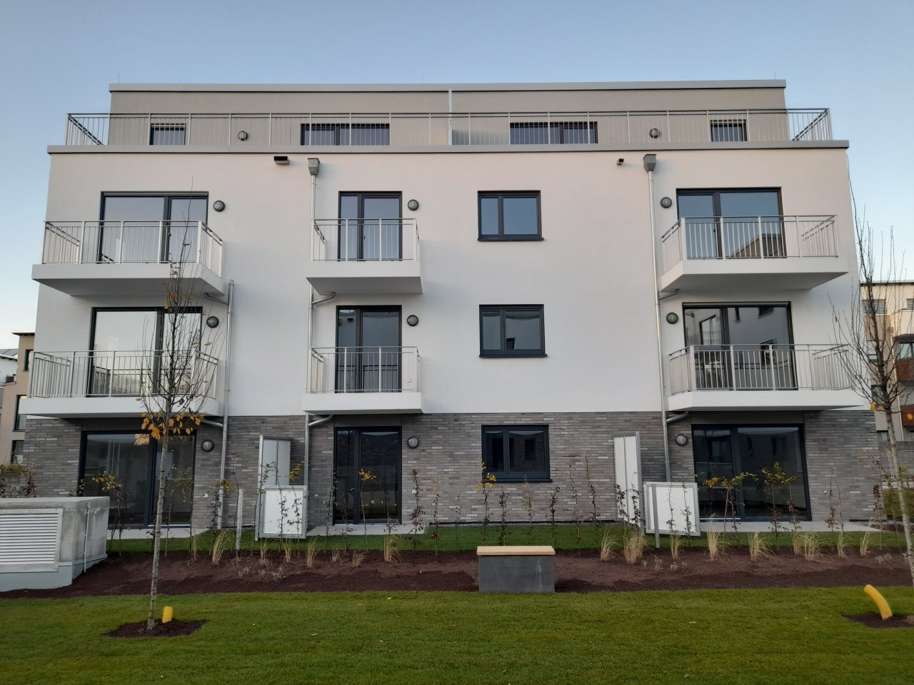 Bad Nauheim: 2 Zimmer Wohnung ca. 43m² mit Balkon 